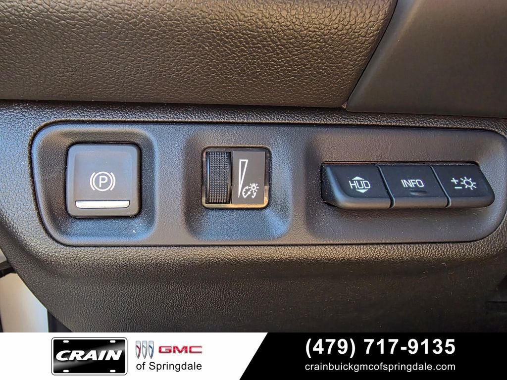 2023 GMC Acadia AT4 Technology Package