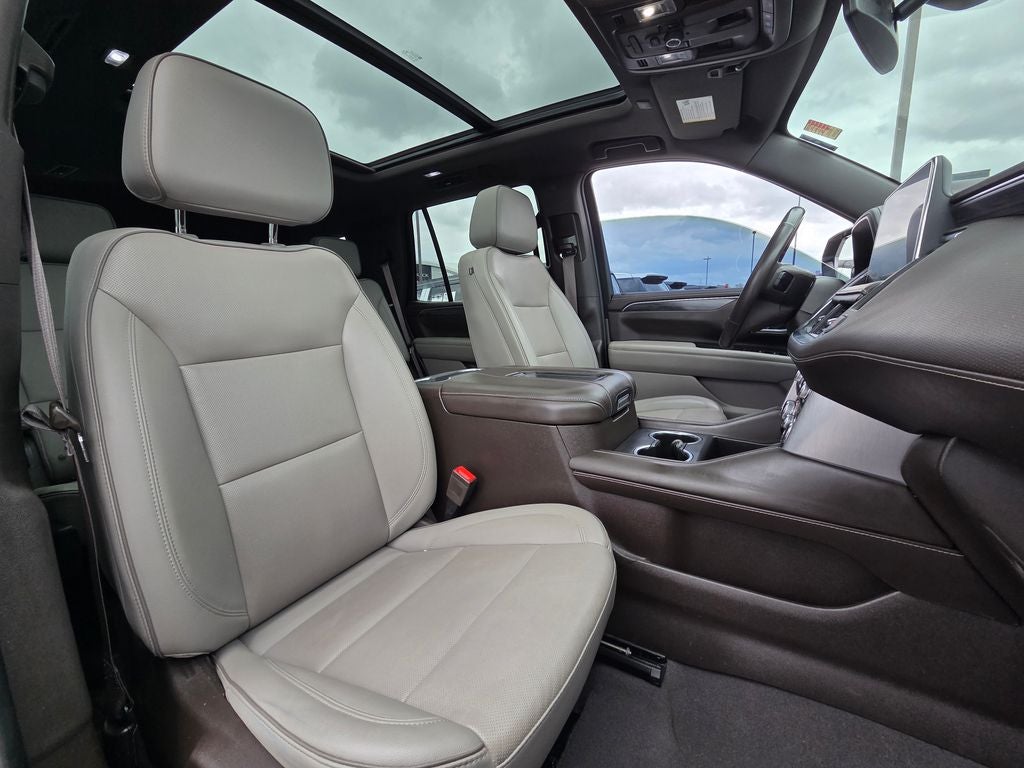 2022 GMC Yukon SLT