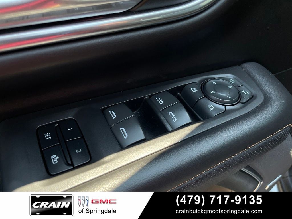 2024 GMC Yukon AT4 Technology Package
