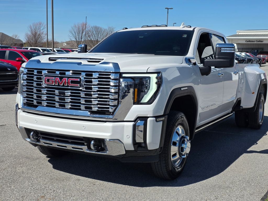 2024 GMC Sierra 3500HD Denali