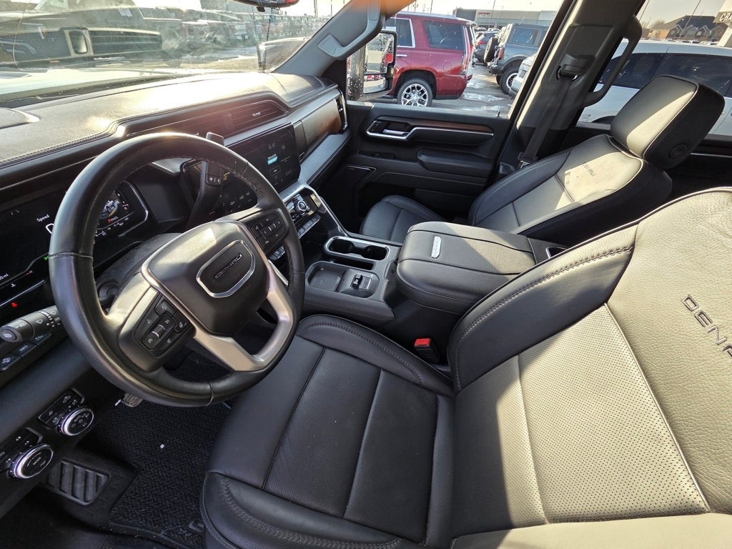 2025 GMC Sierra 2500HD Denali