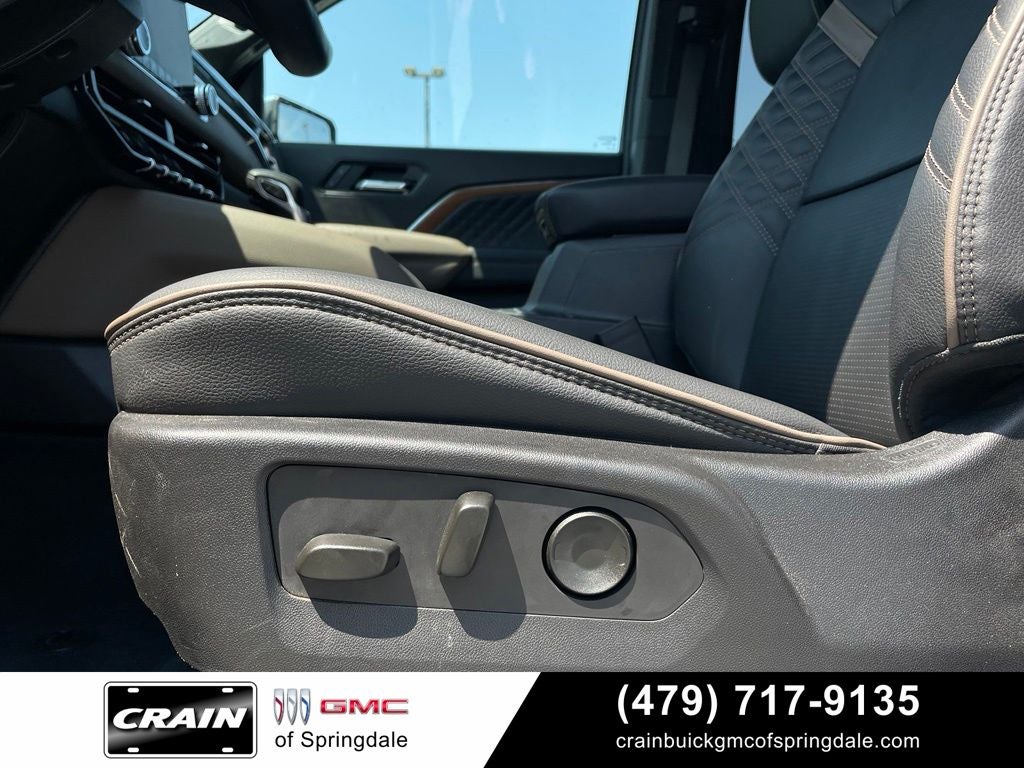 2025 GMC Canyon Denali