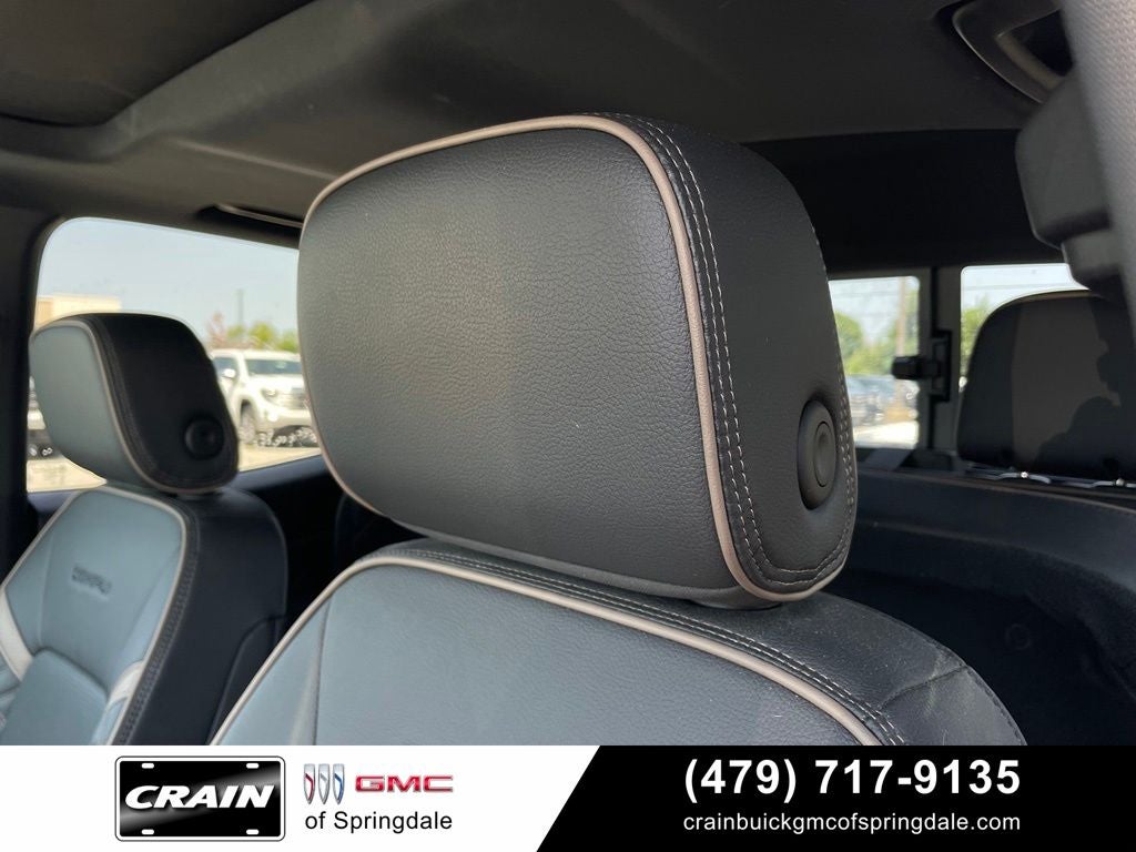 2025 GMC Canyon Denali