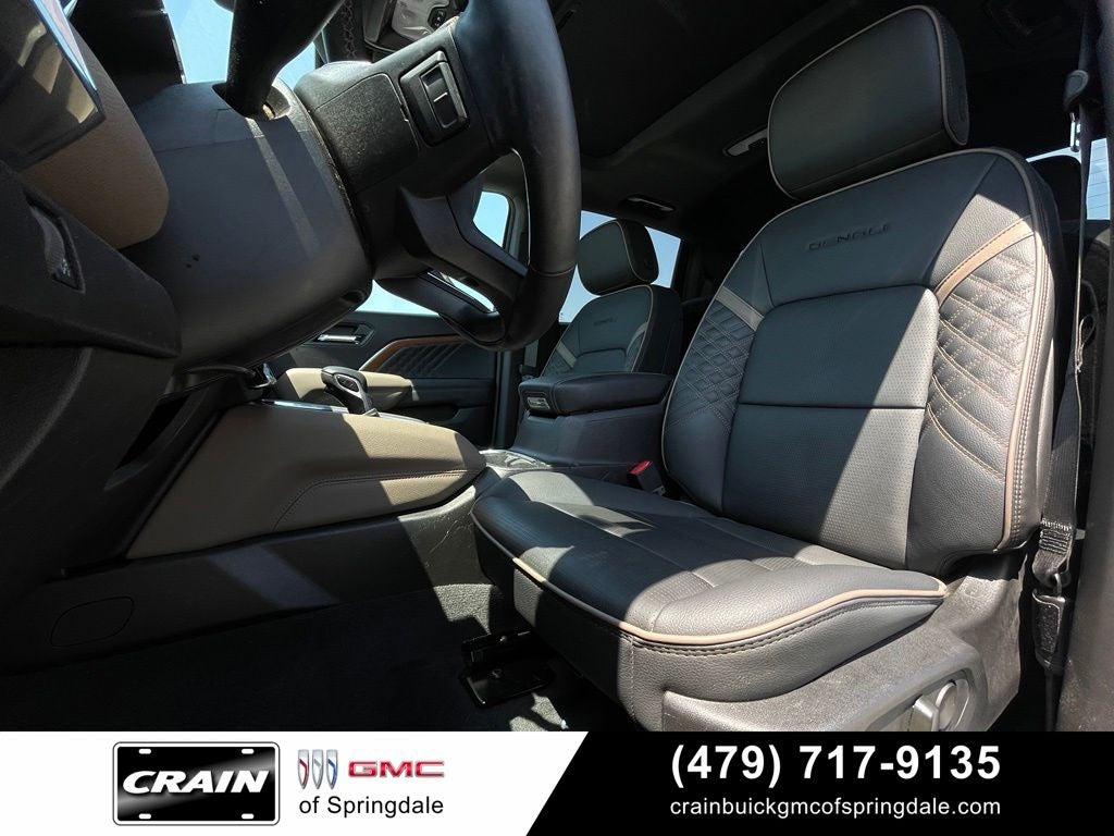 2025 GMC Canyon Denali