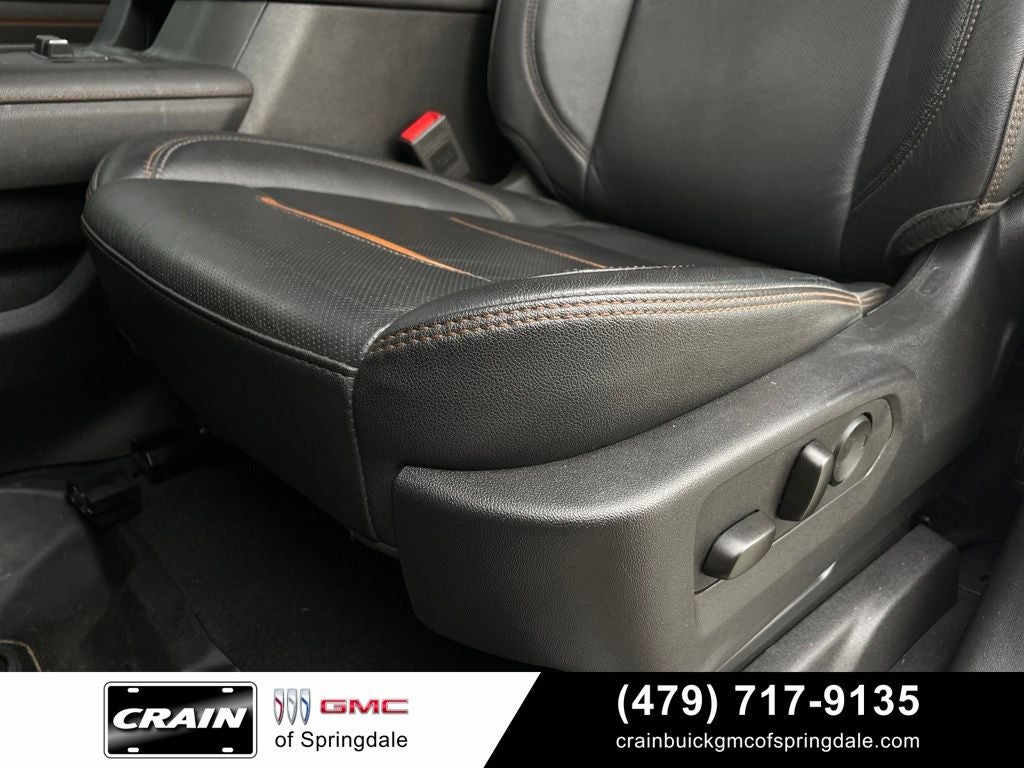2025 GMC Sierra 1500 AT4 Technology Package