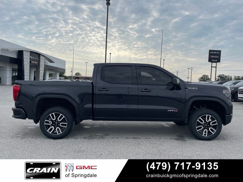 2025 GMC Sierra 1500 AT4 Technology Package