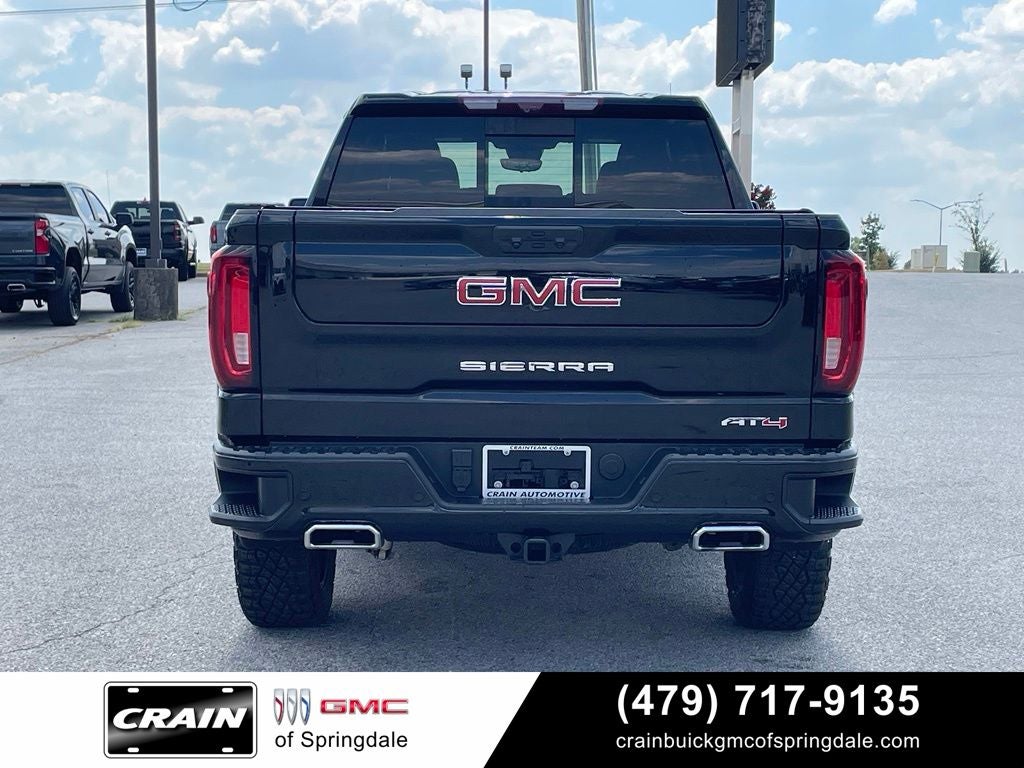 2024 GMC Sierra 1500 AT4