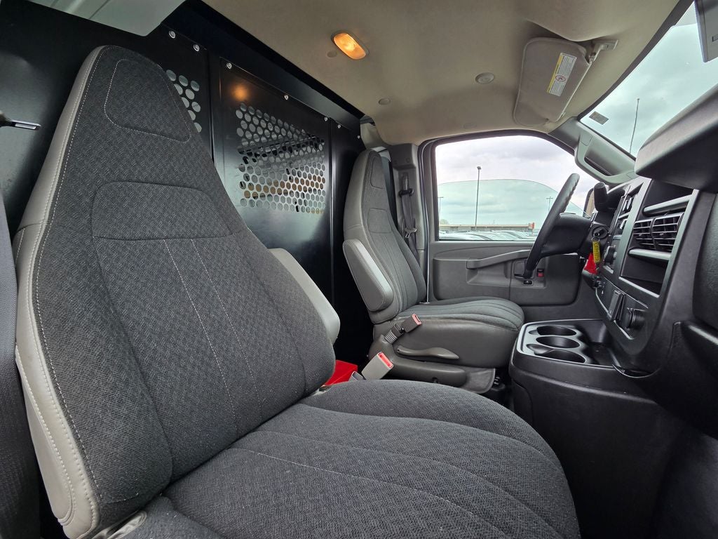 2024 GMC Savana 2500 Work Van