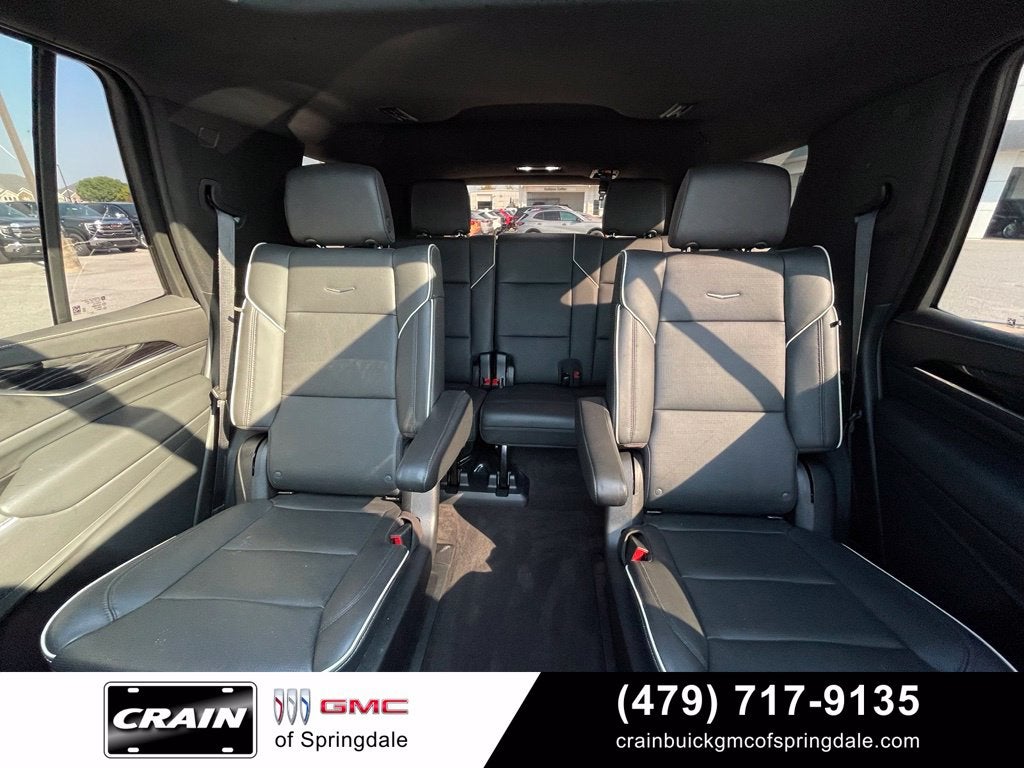 2023 Cadillac Escalade Sport