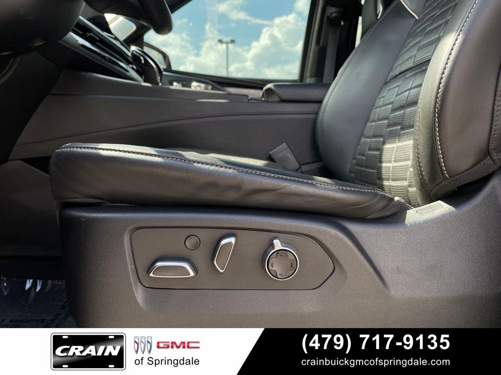 2023 Cadillac Escalade V-Series SPORT