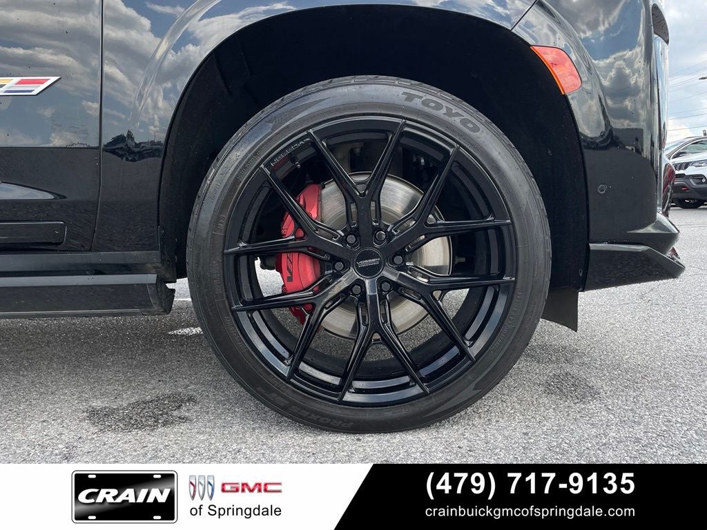 2023 Cadillac Escalade V-Series SPORT