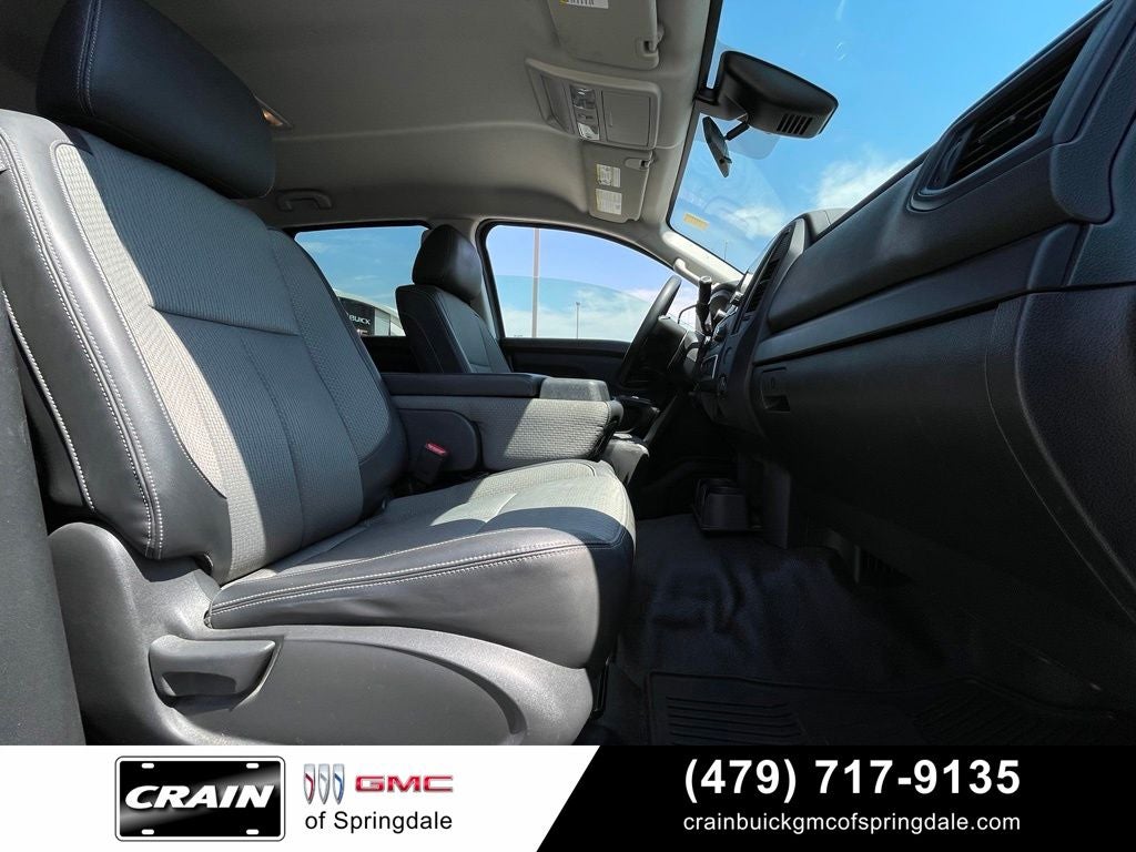 2021 Nissan Titan S