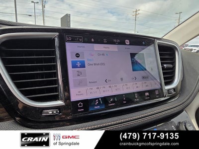 2022 Chrysler Pacifica Limited Convenience