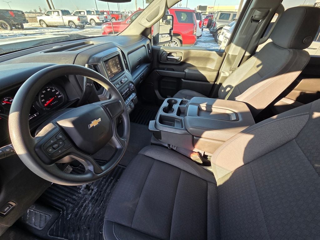2025 Chevrolet Silverado 2500HD Custom