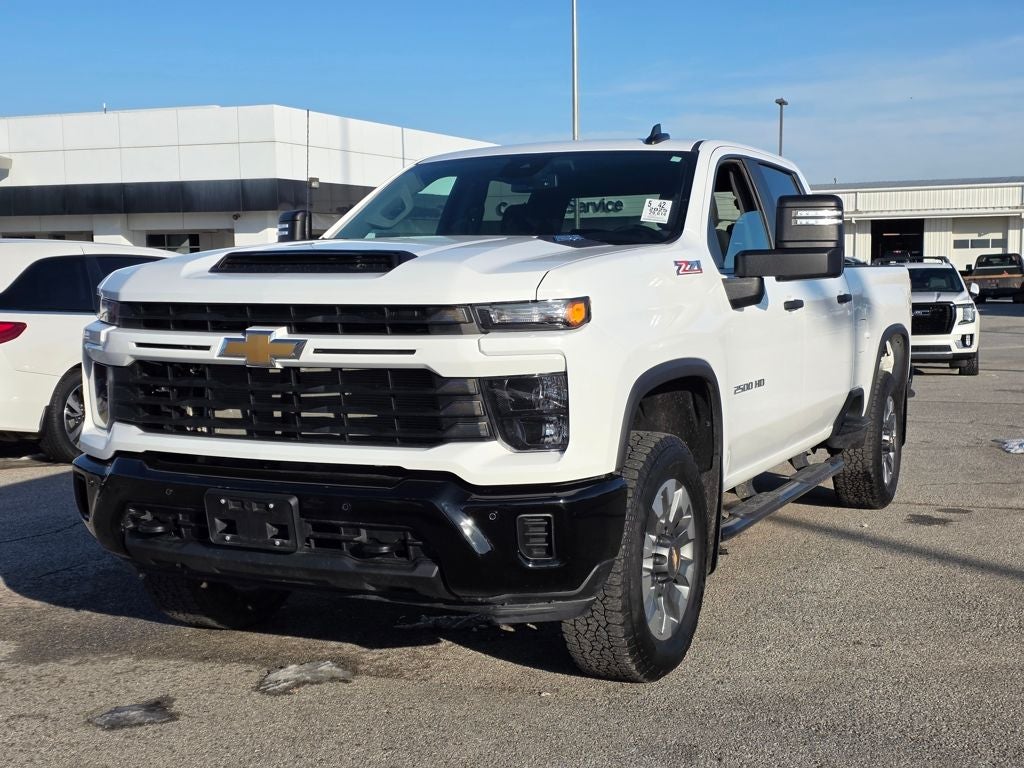2025 Chevrolet Silverado 2500HD Custom