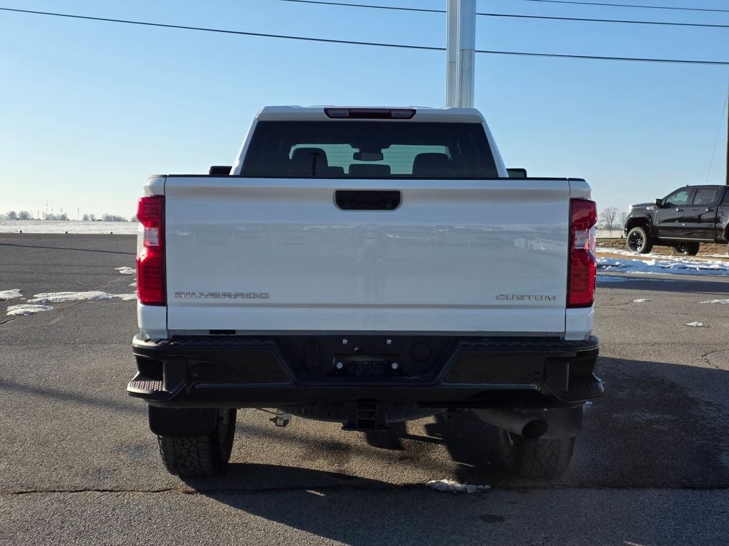 2025 Chevrolet Silverado 2500HD Custom