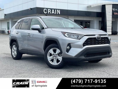 2020 Toyota RAV4 XLE