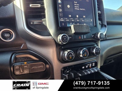 2024 RAM 2500 Big Horn Cummins / 12" Screen