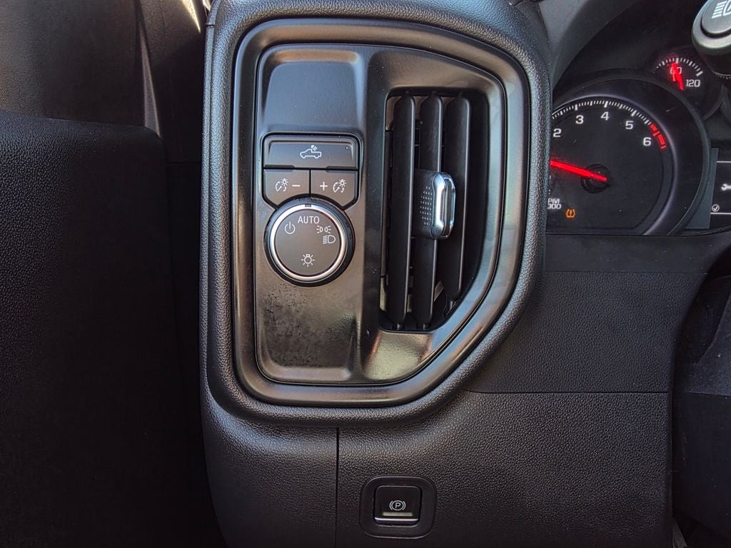 2023 Chevrolet Silverado 1500 WT