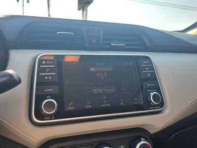 2021 Nissan Versa 1.6 SV