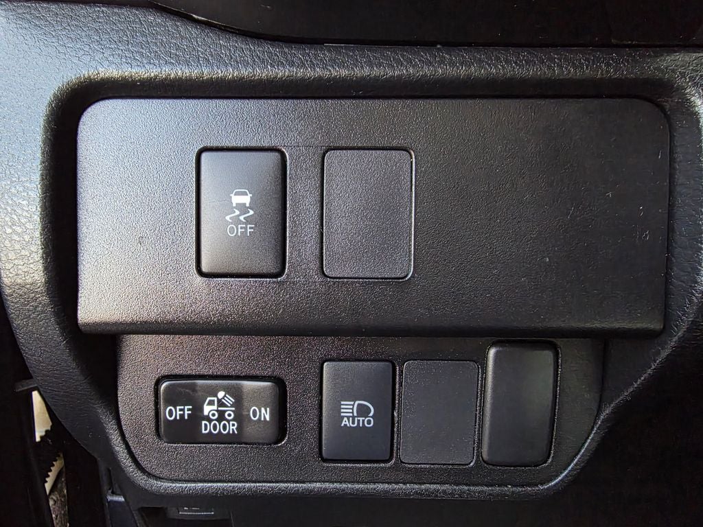 2020 Toyota Tacoma SR V6