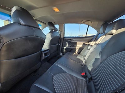 2018 Toyota Camry SE