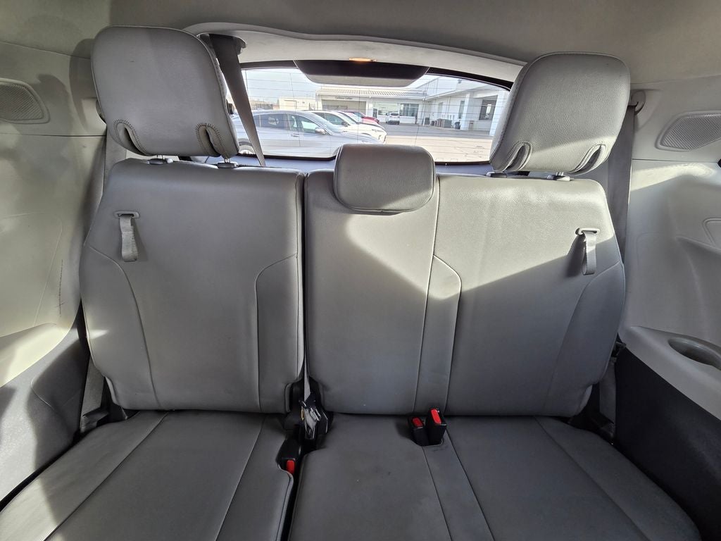 2022 Toyota Sienna XLE 7 Passenger