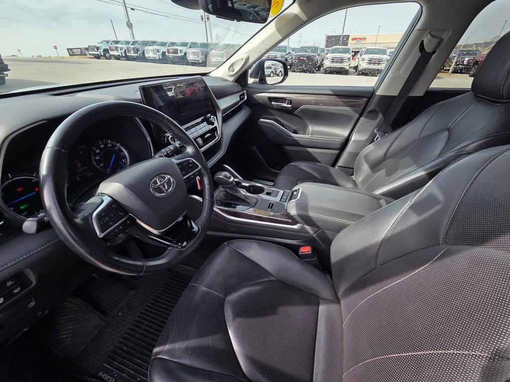 2021 Toyota Highlander Hybrid Limited