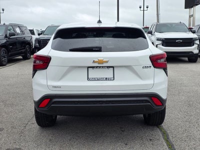 2025 Chevrolet Trax LS