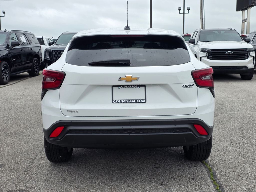 2025 Chevrolet Trax LS