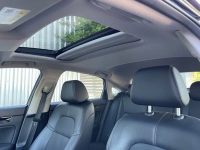 2024 Honda Civic Hatchback EX-L