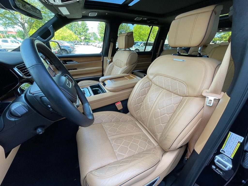 2025 Jeep Grand Wagoneer Series III
