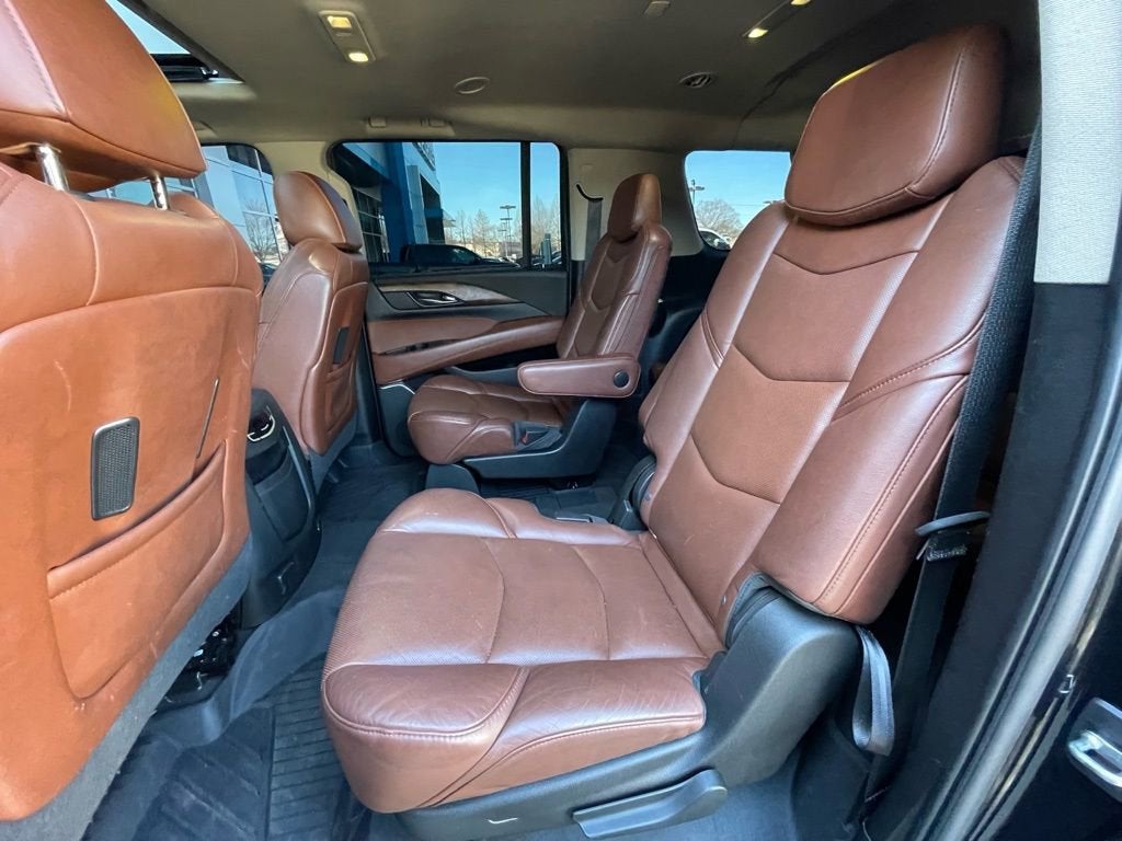 2020 Cadillac Escalade ESV Luxury