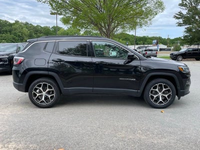 2024 Jeep Compass Latitude