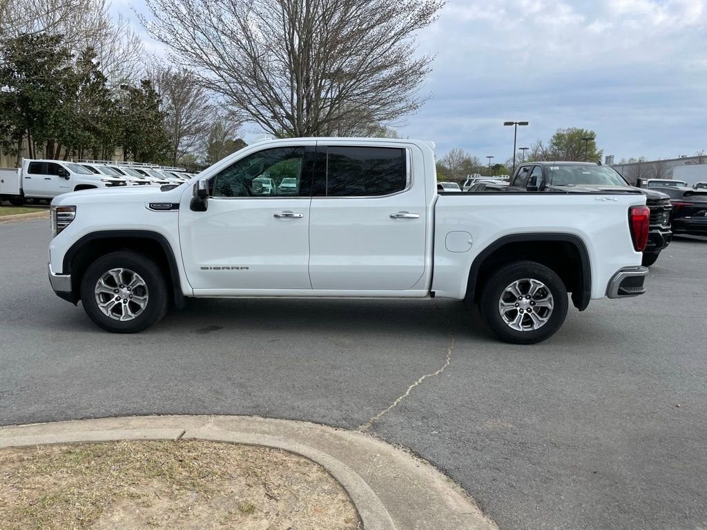 2025 GMC Sierra 1500 SLT