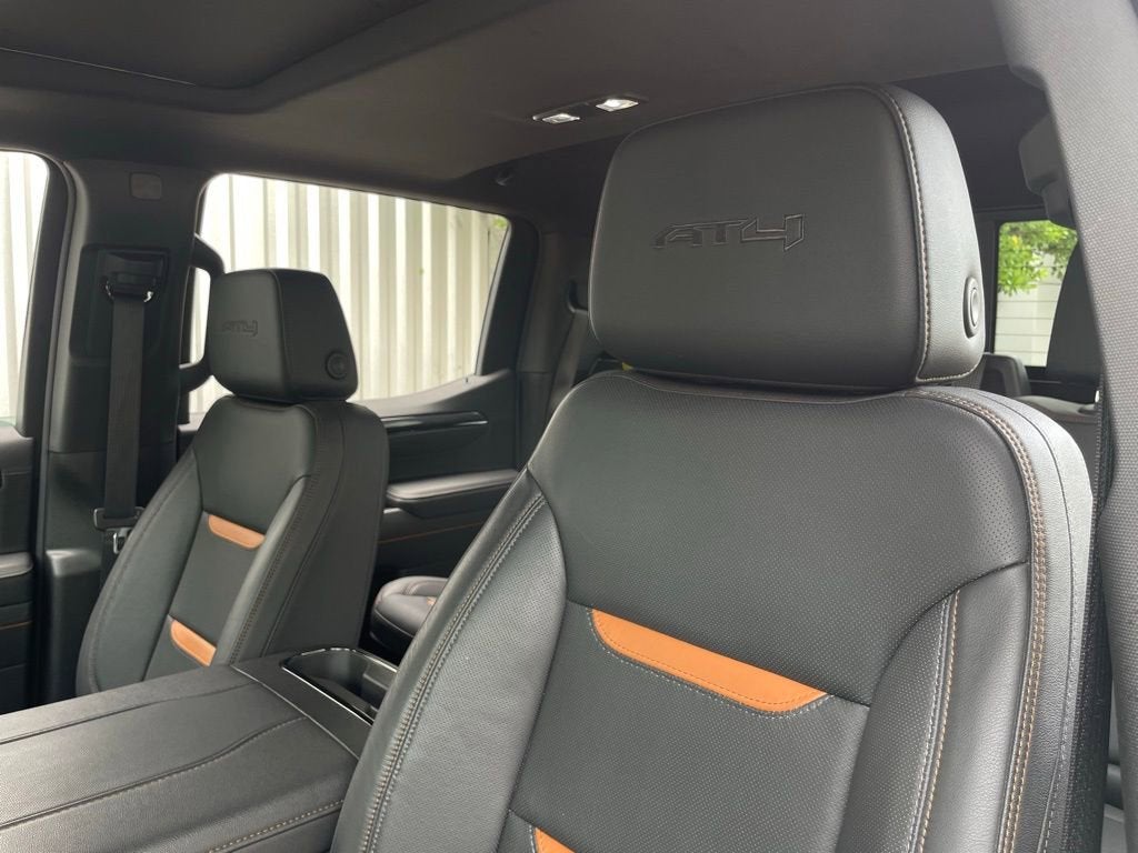 2025 GMC Sierra 1500 AT4