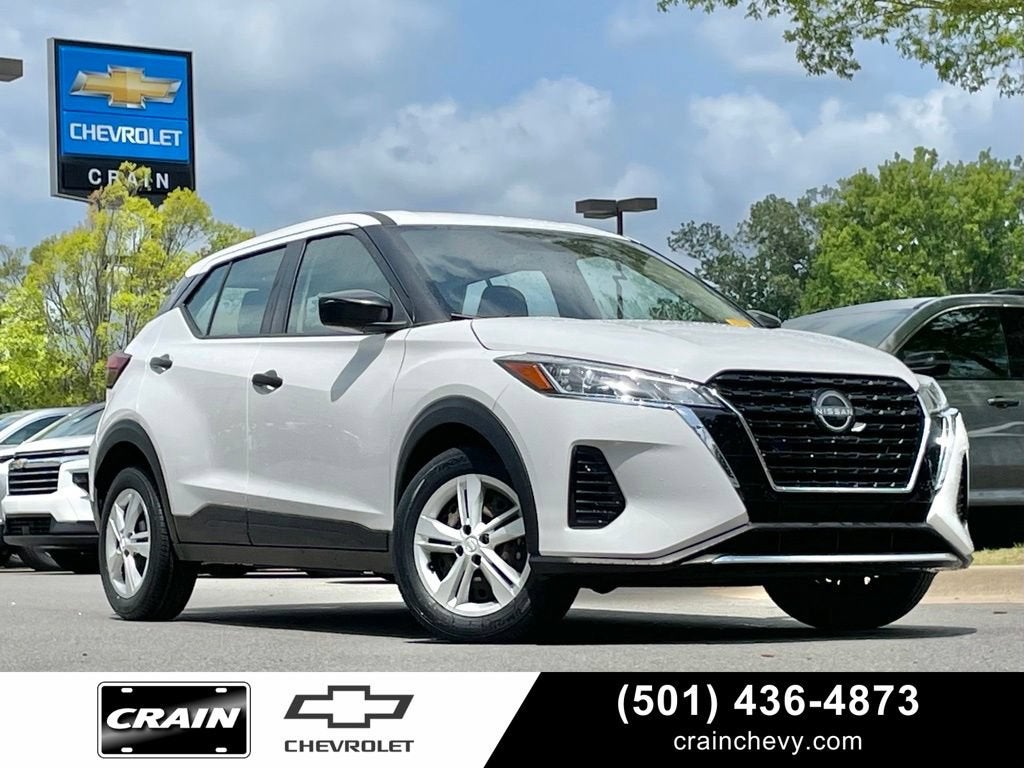 2023 Nissan Kicks S
