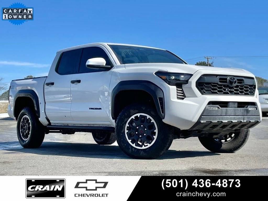 2024 Toyota Tacoma 4WD SR5