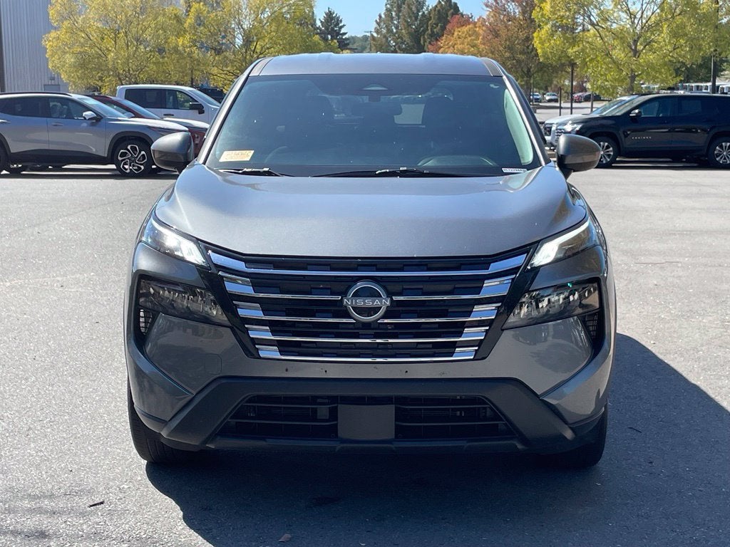 2026 Nissan ROGUE Base