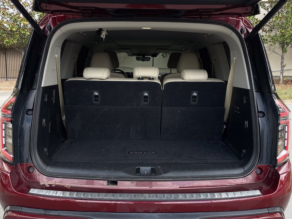 2025 Nissan Armada Platinum