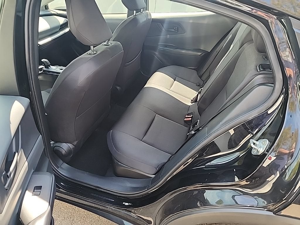 2025 Toyota Prius LE
