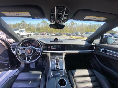2018 Porsche Panamera 4DR HB RWD