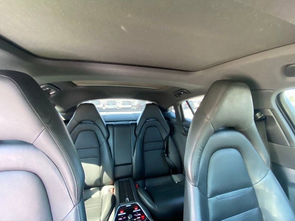 2018 Porsche Panamera 4DR HB RWD