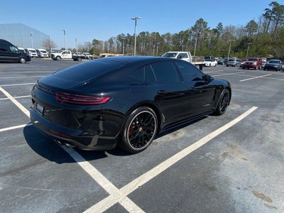 2018 Porsche Panamera 4DR HB RWD