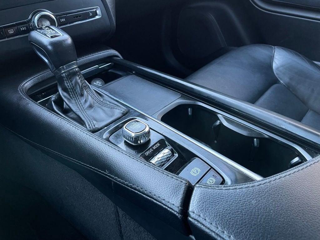 2021 Volvo XC90 Momentum