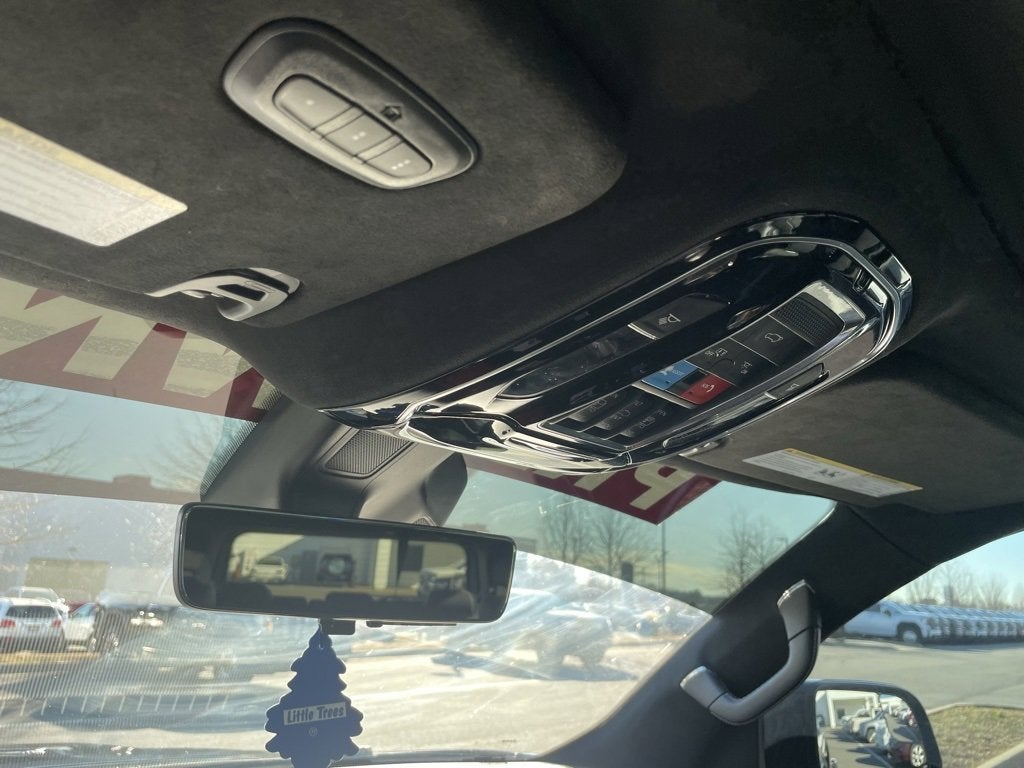 2022 Jeep Grand Wagoneer Series II