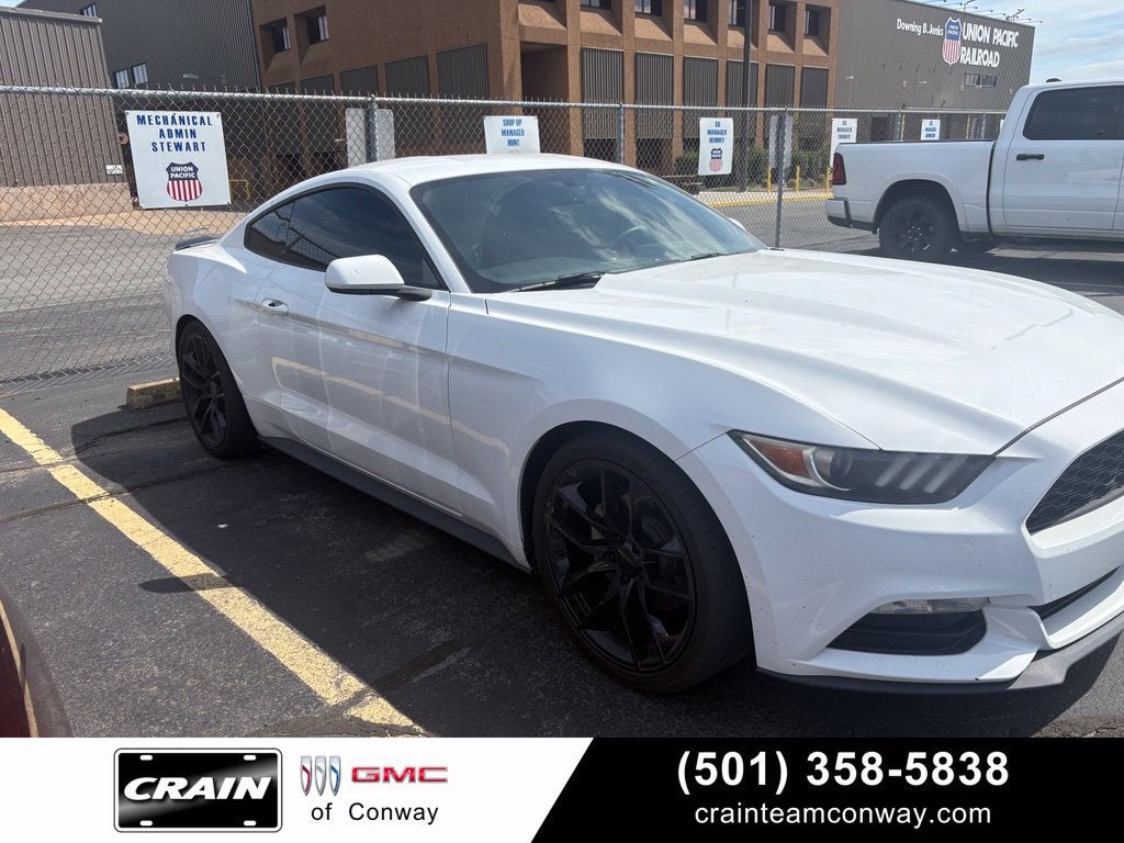 2017 Ford Mustang V6