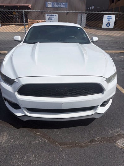 2017 Ford Mustang V6