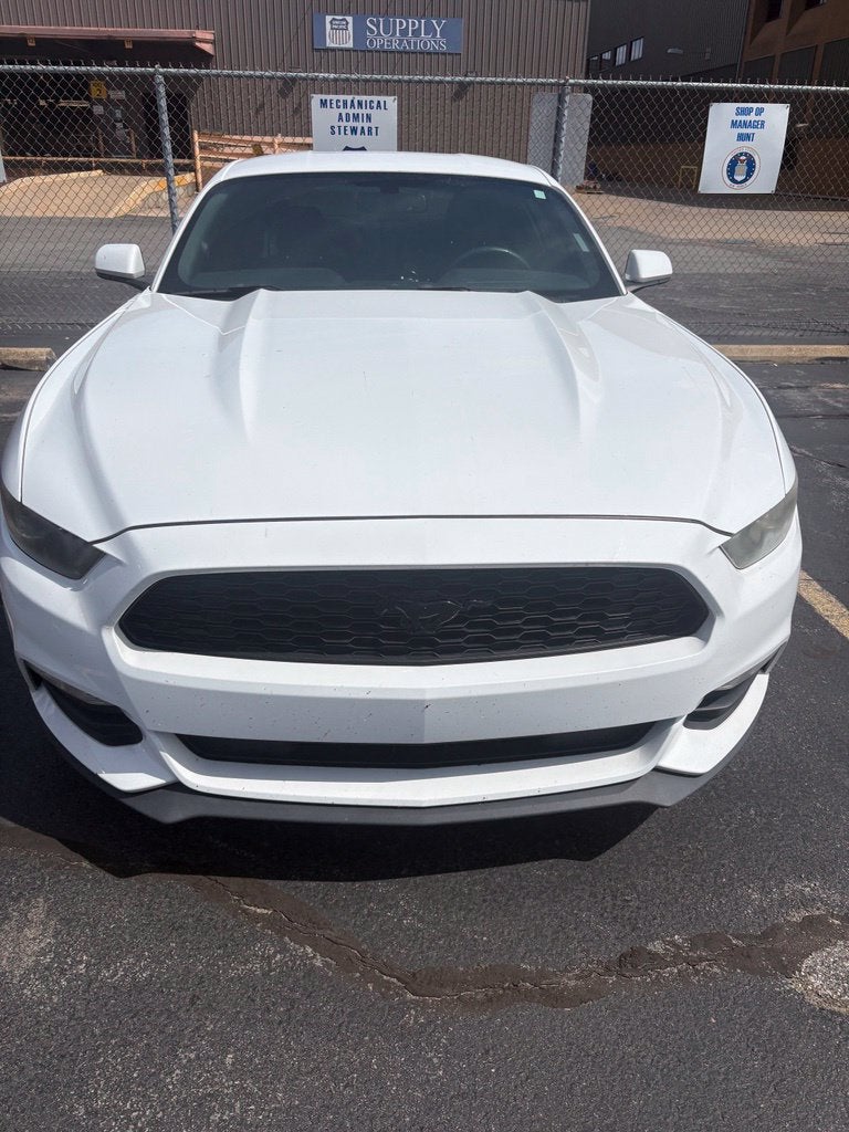 2017 Ford Mustang V6
