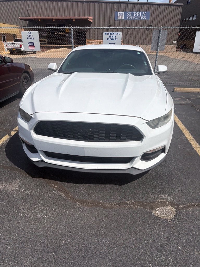 2017 Ford Mustang V6